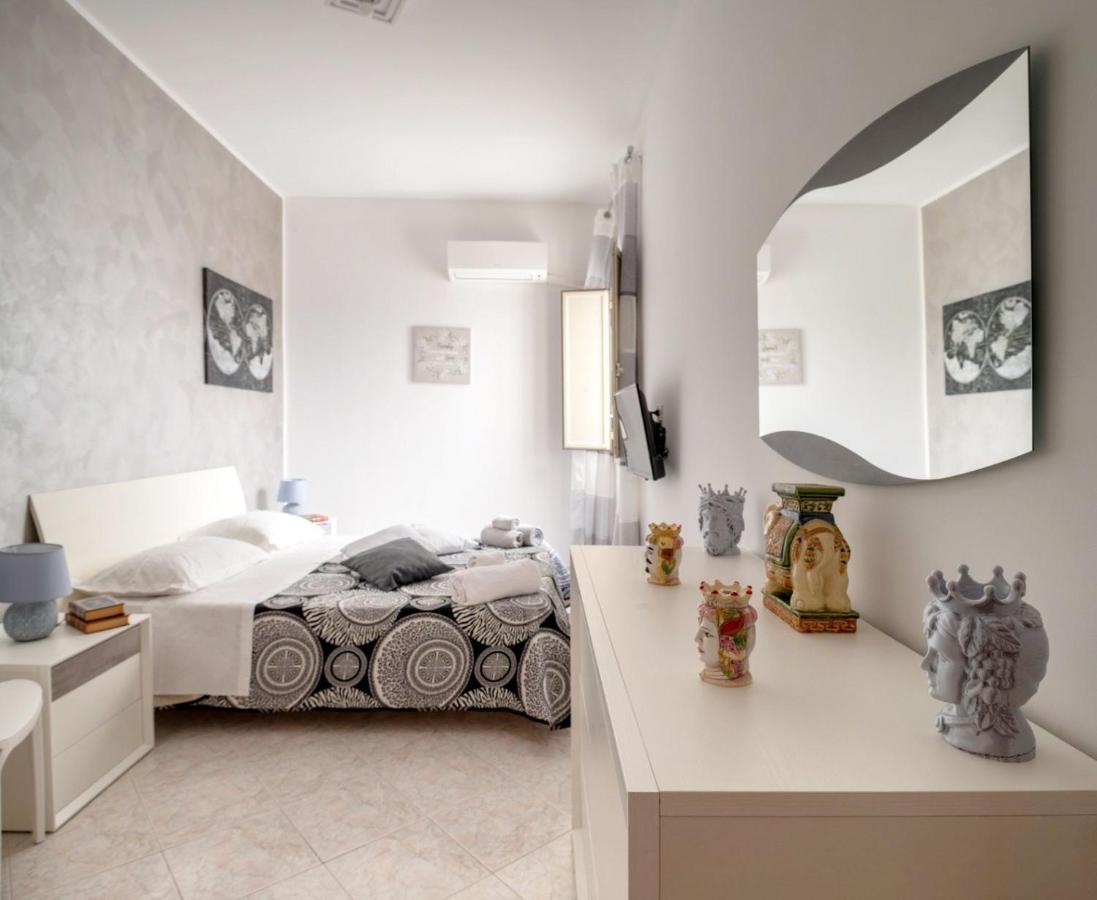 Bed and Breakfast A Casa Tua Affitti Brevi Noto Esterno foto