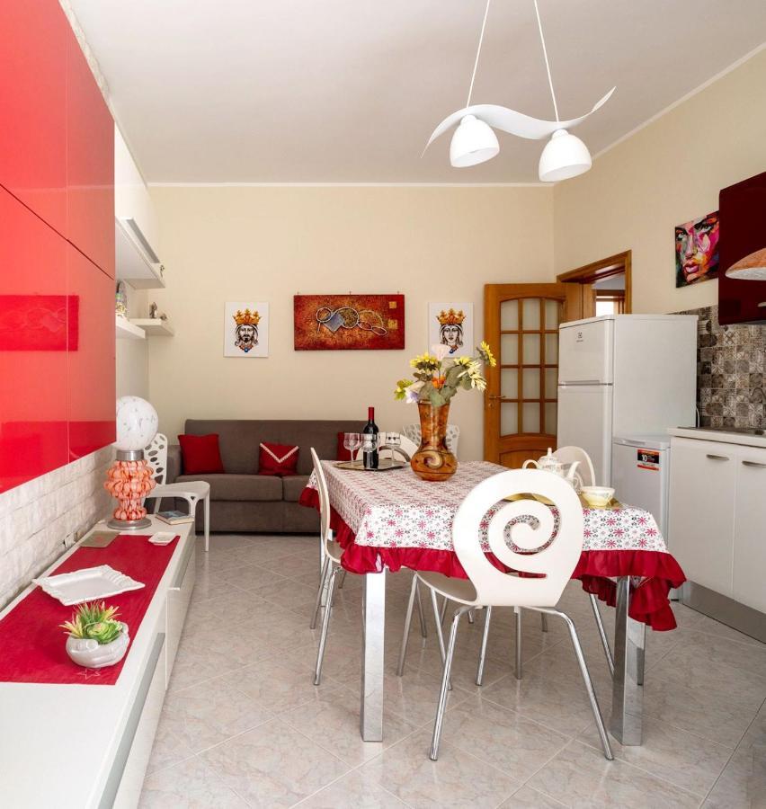 Bed and Breakfast A Casa Tua Affitti Brevi Noto Esterno foto