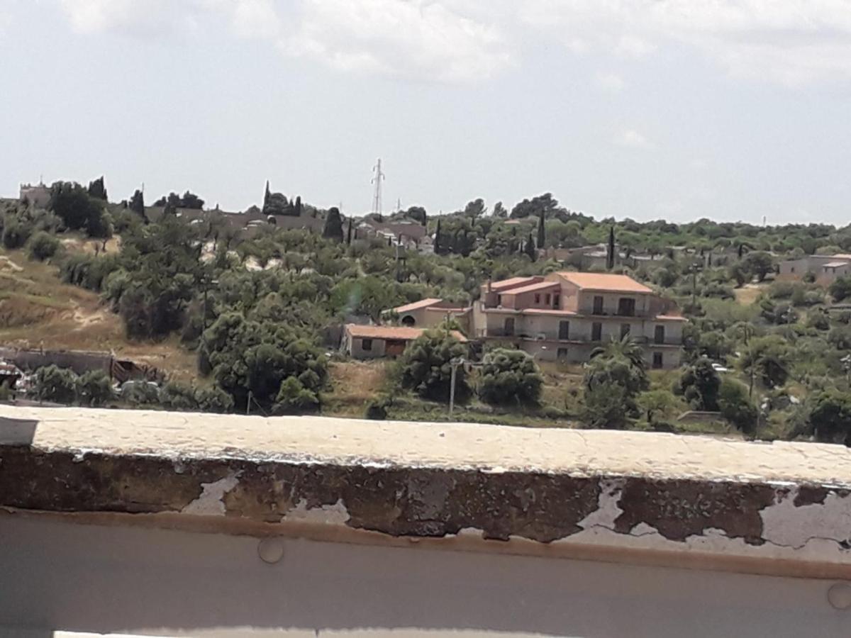 Bed and Breakfast A Casa Tua Affitti Brevi Noto Esterno foto
